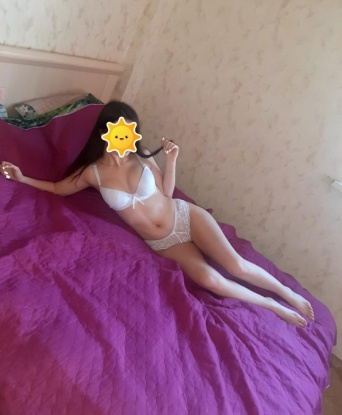 Каждая встреча со мной - это путь к экстазу и истинному удовольствию. Живу в Москве, и я готова воплотить в жизнь ваши самые сокровенные фантазии. В моей коллекции фото вы найдете мои соблазнительные образы, которые пробуждают желание и вызывают истинное вожделение. Мое мастерство позволяет мне предлагать широкий спектр услуг, которые удовлетворят даже самых изысканных гурманов. Мое тело - это храм наслаждения, которому поклоняются мужчины, а отзывы о моих услугах – настоящая гарантия качества и неповторимости. Откройте мне двери своих фантазий, и я сделаю все, чтобы воплотить их в реальность. Обнимаю вас, мой мужчина, и жду с нетерпением встречи в Москве! 💋🌹 Таиночка